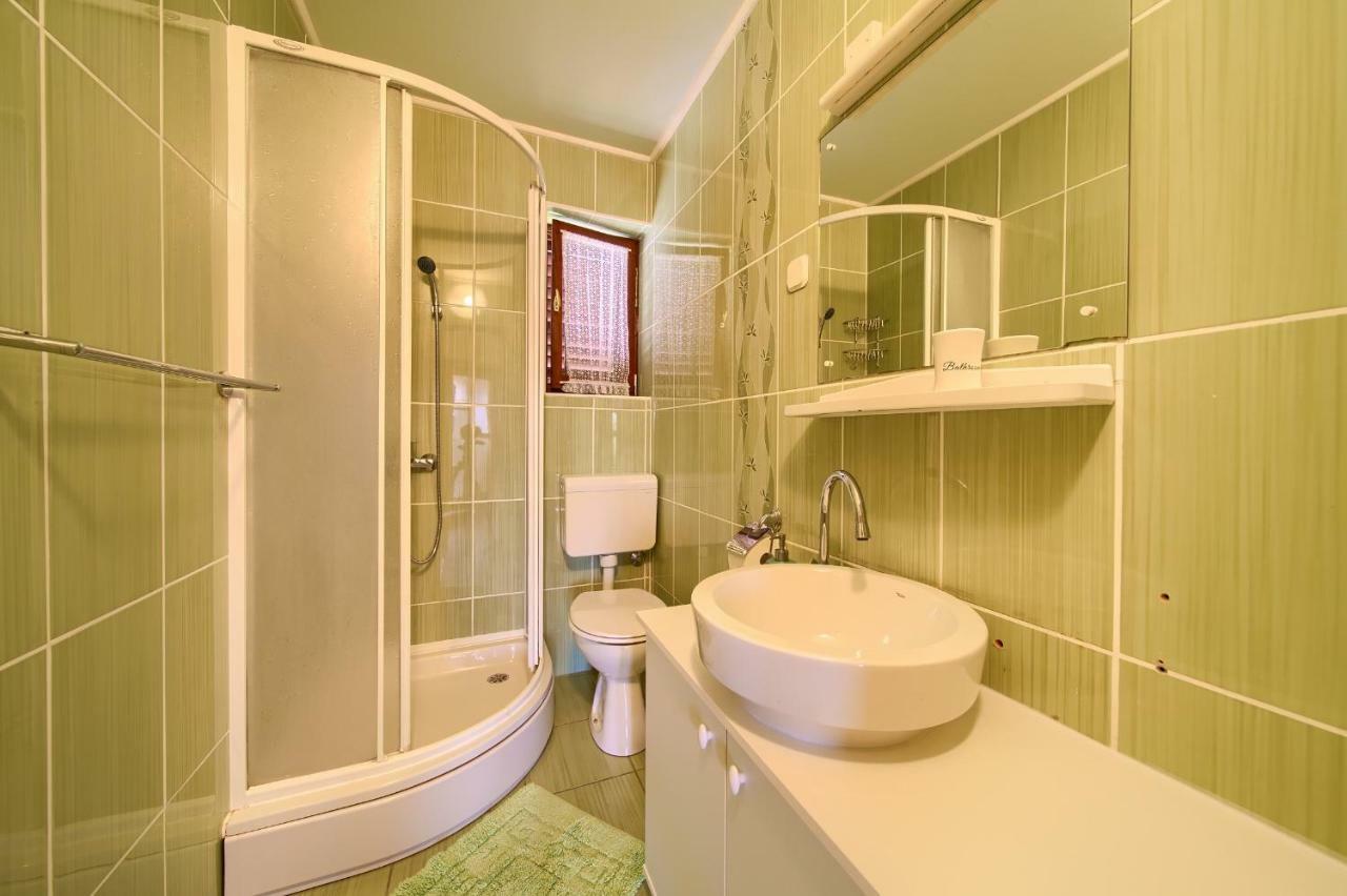 Apartment Ivana Kornić Kültér fotó