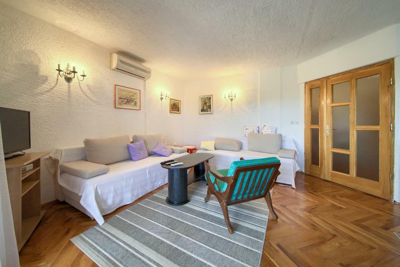 Apartment Ivana Kornić Kültér fotó